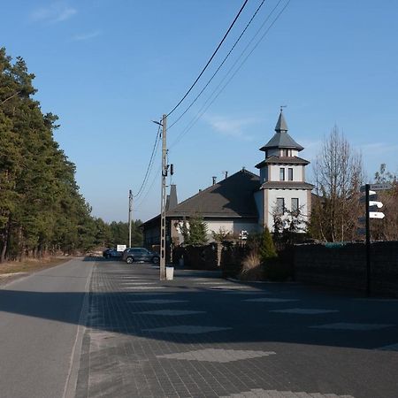 Resort Pod Lasem Kolonowskie Eksteriør billede